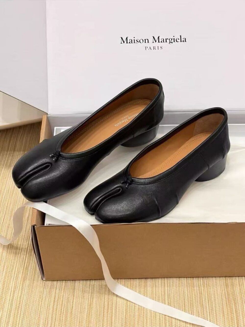 Maison Margiela Black Tabi Leather Block Heel Pumps